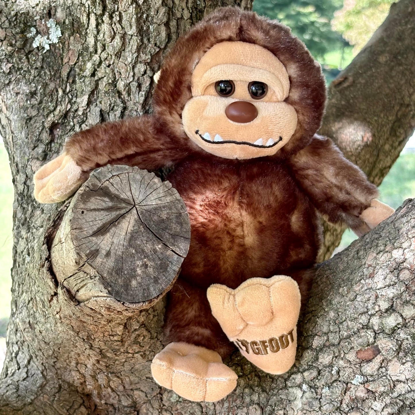 The Petting Zoo Bigfoot Boy Stuffed Animal Plushie, Gifts for Kids, Wild Onez Wildlife Animals, Bigfoot Ape Plush Toy 12 inches