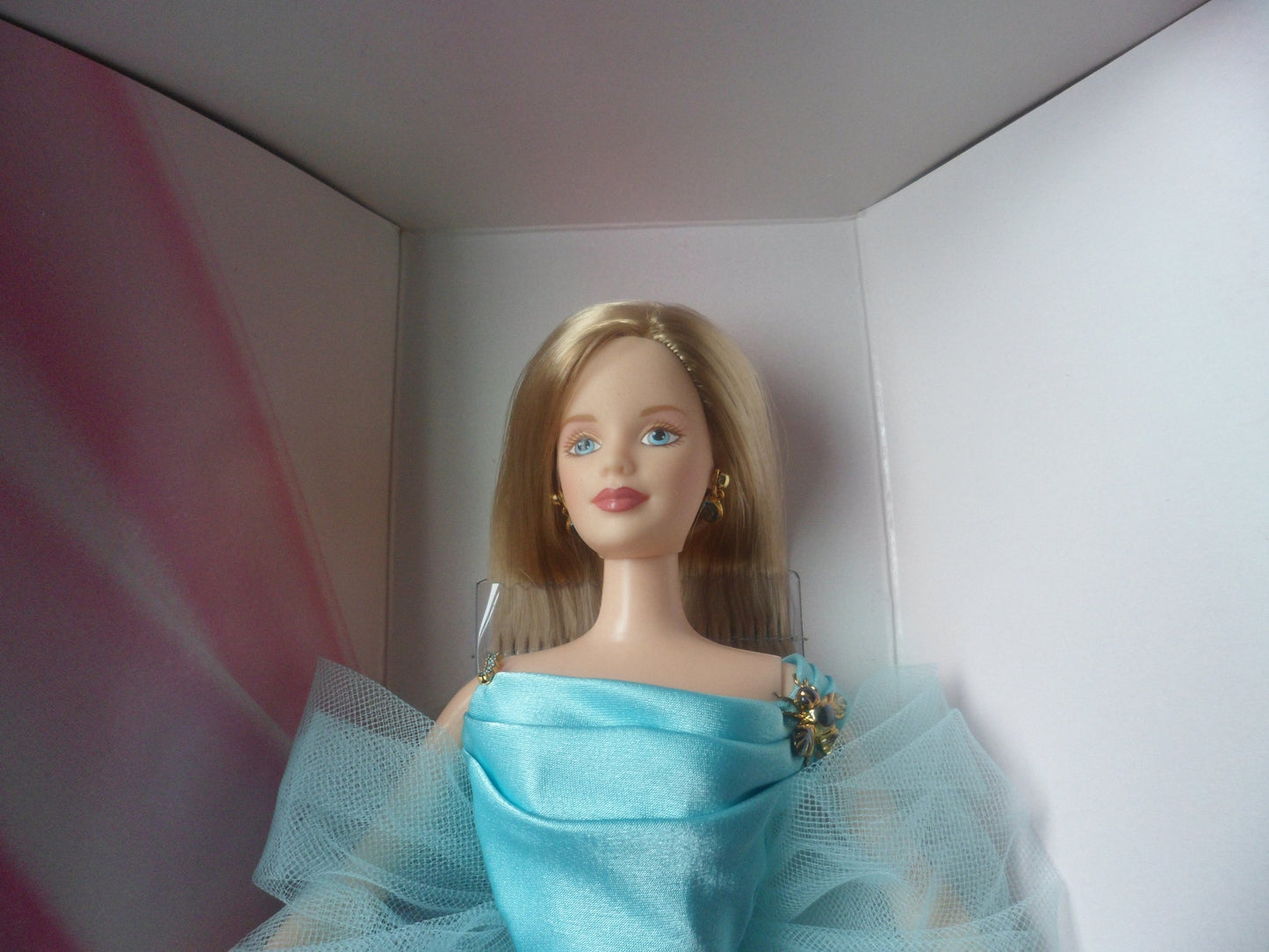 Mattel Barbie Bumblebee - Celebrating 40 Years of Dreams