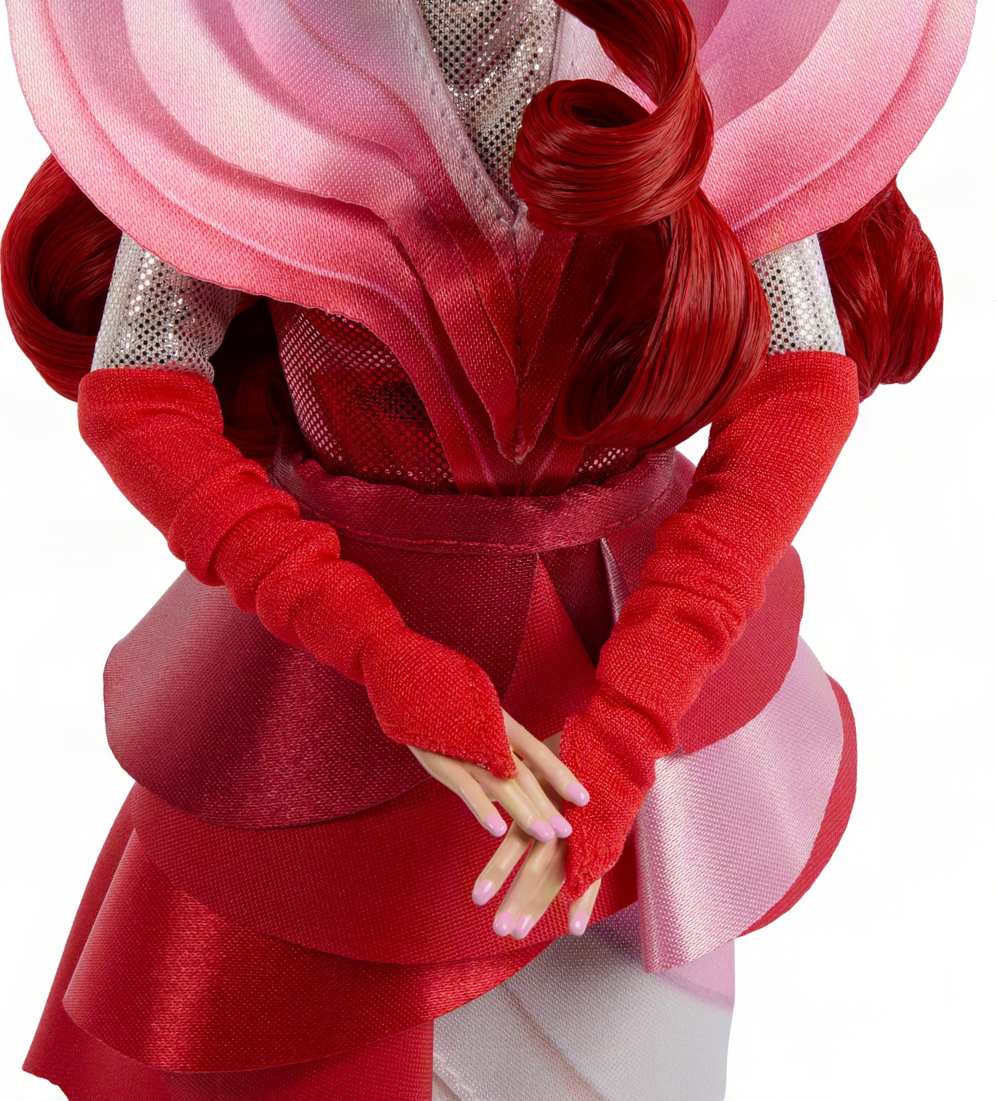 Mattel Disney Descendants: Wicked Wonderland Deluxe Fashion Doll, Queen of Hearts with Removable Movie Inspired Clothing & Crown