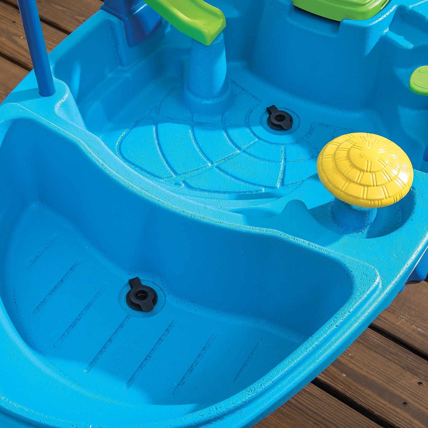 Step2 Fiesta Cruise Sand & Water Table with Umbrella, Kids Activity Sensory Playset, Summer Outdoor Toys, 10 Piece Water Toy Accessories, for Toddlers