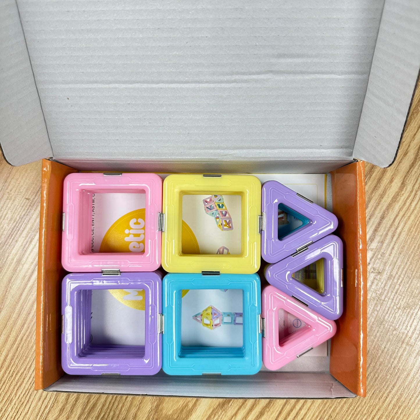 Tolnetr Magnetic Tiles Toys, Castle Magnetic Building Blocks Toys for 3 Year Old Girl Gifts, Montessori Toddler Gifts for 3 4 5 6 7 Year, Construction