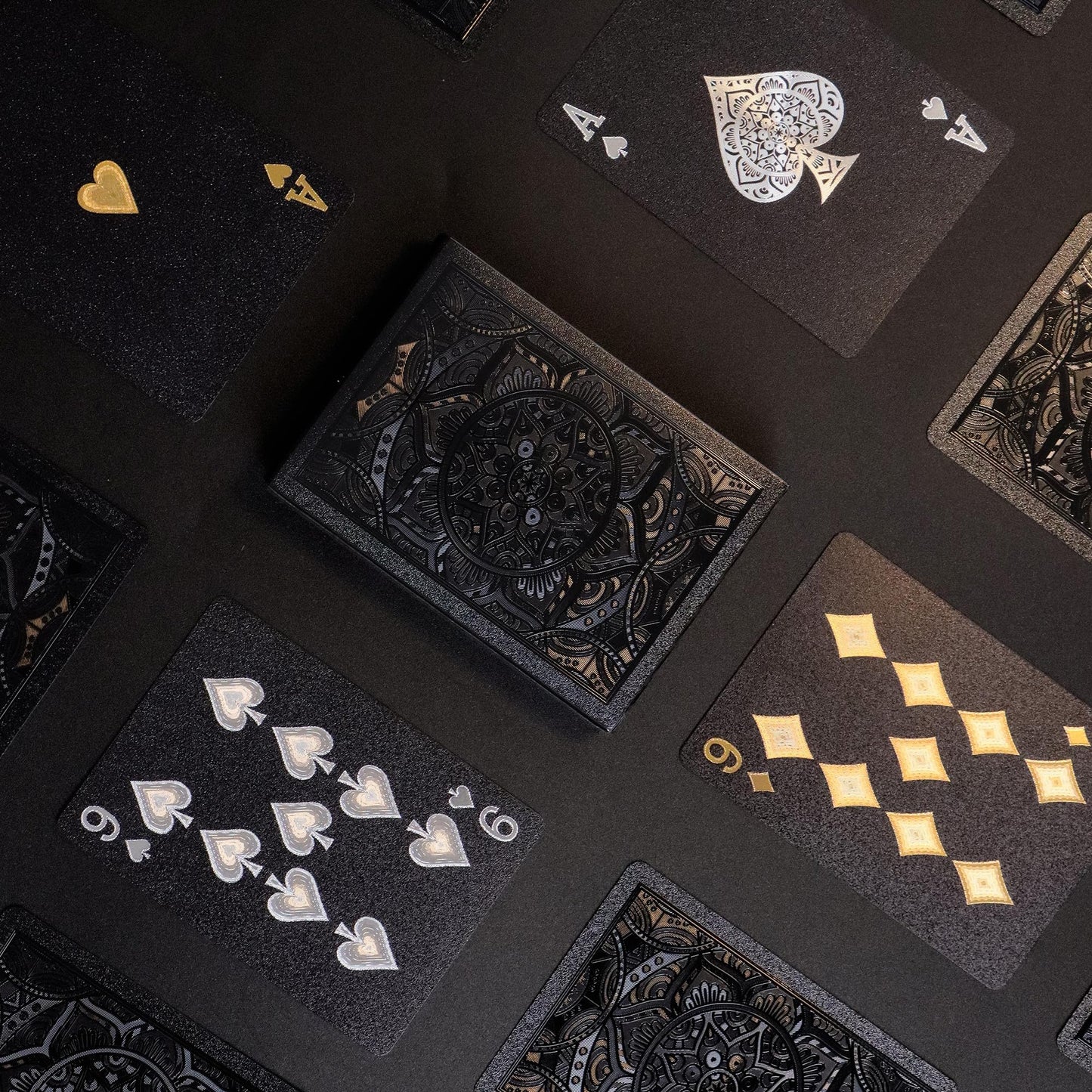 Playing Cards, Plastic Playing Cards, Deck of Cards, Waterproof Poker Cards, Black Standard Playing Card for Adults, Cool Premium Poker Card Set