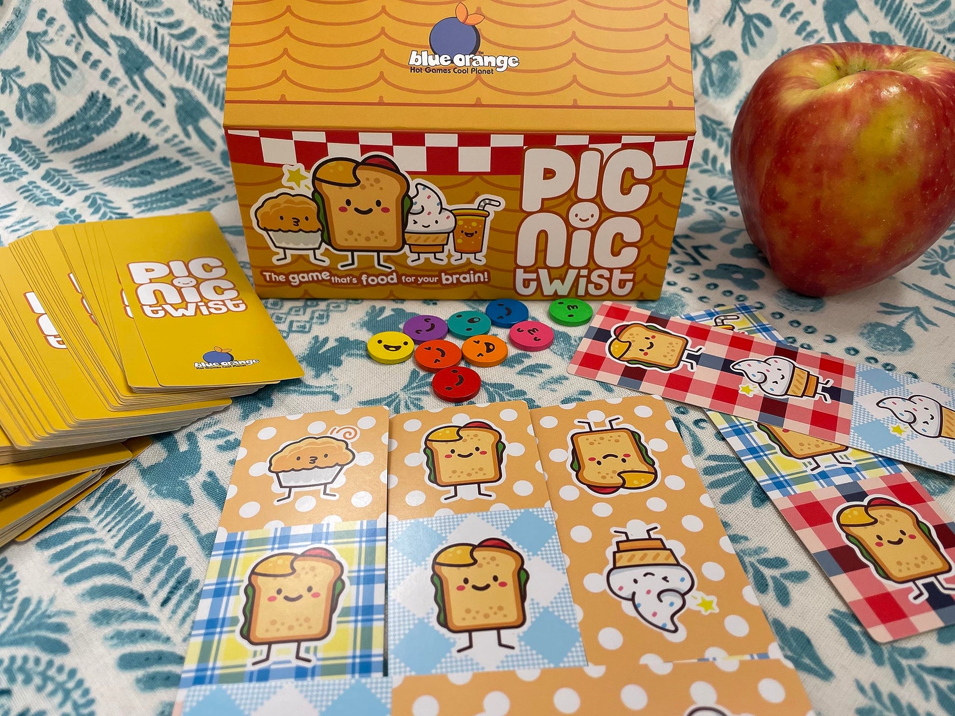 Blue Orange Picnic Twist, Set Collection Card Game in a Picnic Basket, Family or Adult Strategy Game for 1 to 9 Players Games. Recommended for Ages 8