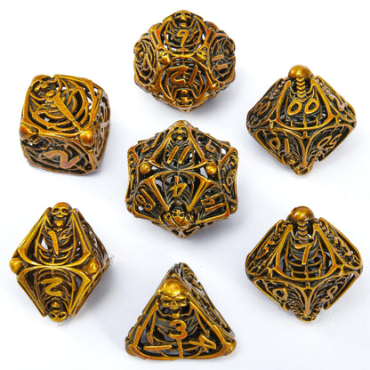 Metal Skull Dice Set Hollow Multi-Sided Dungeons & Dragons Dice 7CPS Role-Playing Dice Set with Flannel Bag Suitable for D&D Board Game Cards(Kugin)