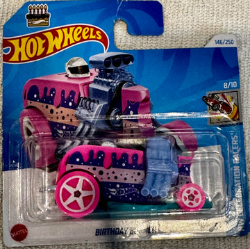Hot Wheels Celebration Racers, HW Birthday Burner, Pink and Teal, 8/10