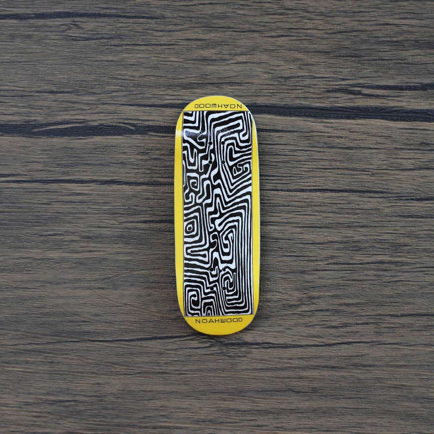 NOAHWOOD 2025 15s PRO Fingerboard Complete (5-Layer Colour Maple Wooden Pro Concave 35 x 98mm Handmade Deck + 34mm Prince 3G Silver Truck + Crown