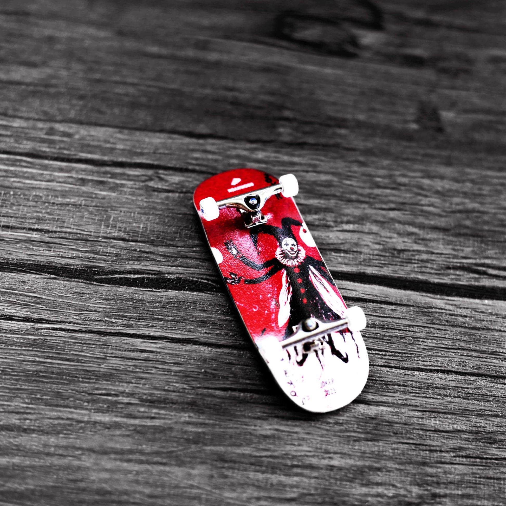 2025 Noahwood 15s PRO Fingerboard Complete (5-Layer Colour Maple Wooden Pro Concave 35 x 98mm Handmade Deck + 34mm Prince 3G Silver Truck + Crown