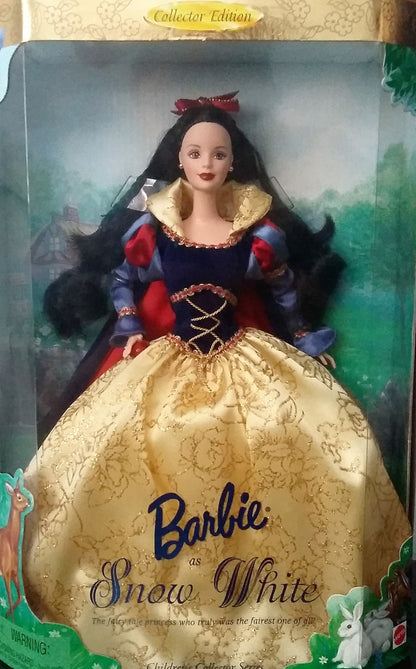 Barbie Collectibles Doll As Snow White