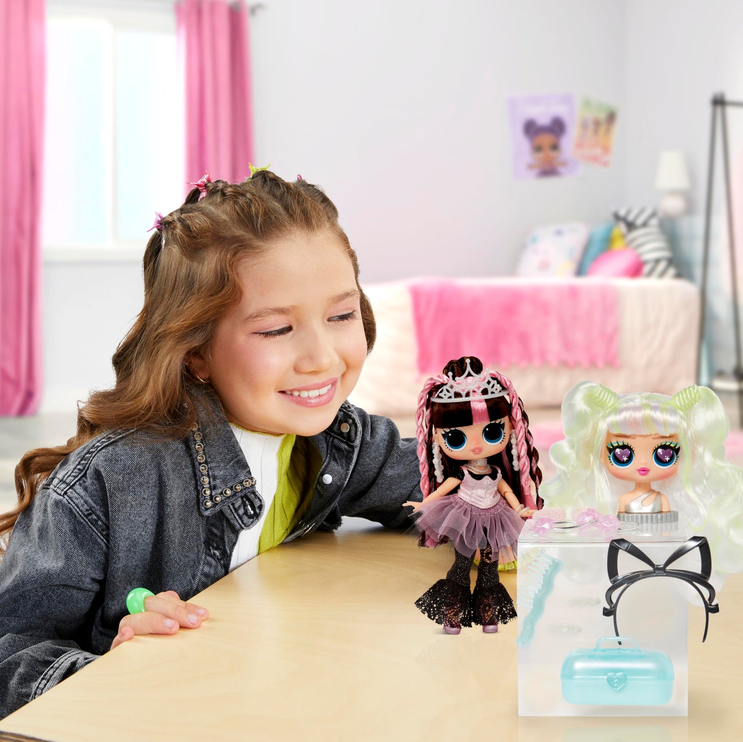 L.O.L. Surprise! Tweens Surprise Swap Bronze-2-Blonde Billie Fashion Doll with 20+ Surprises Including Styling Head and Fabulous Fashions and