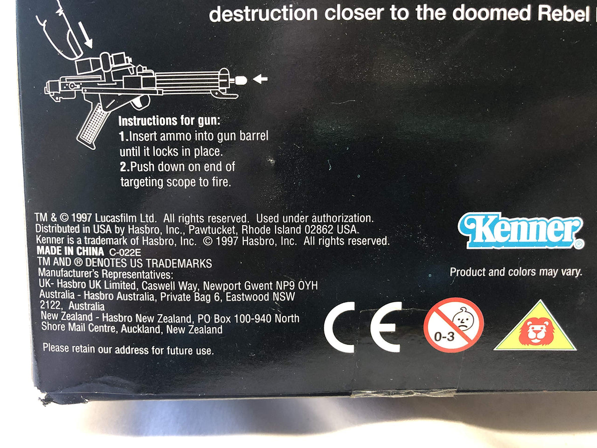 1997 Star Wars 12 Action Collection Figure - AT-AT Driver