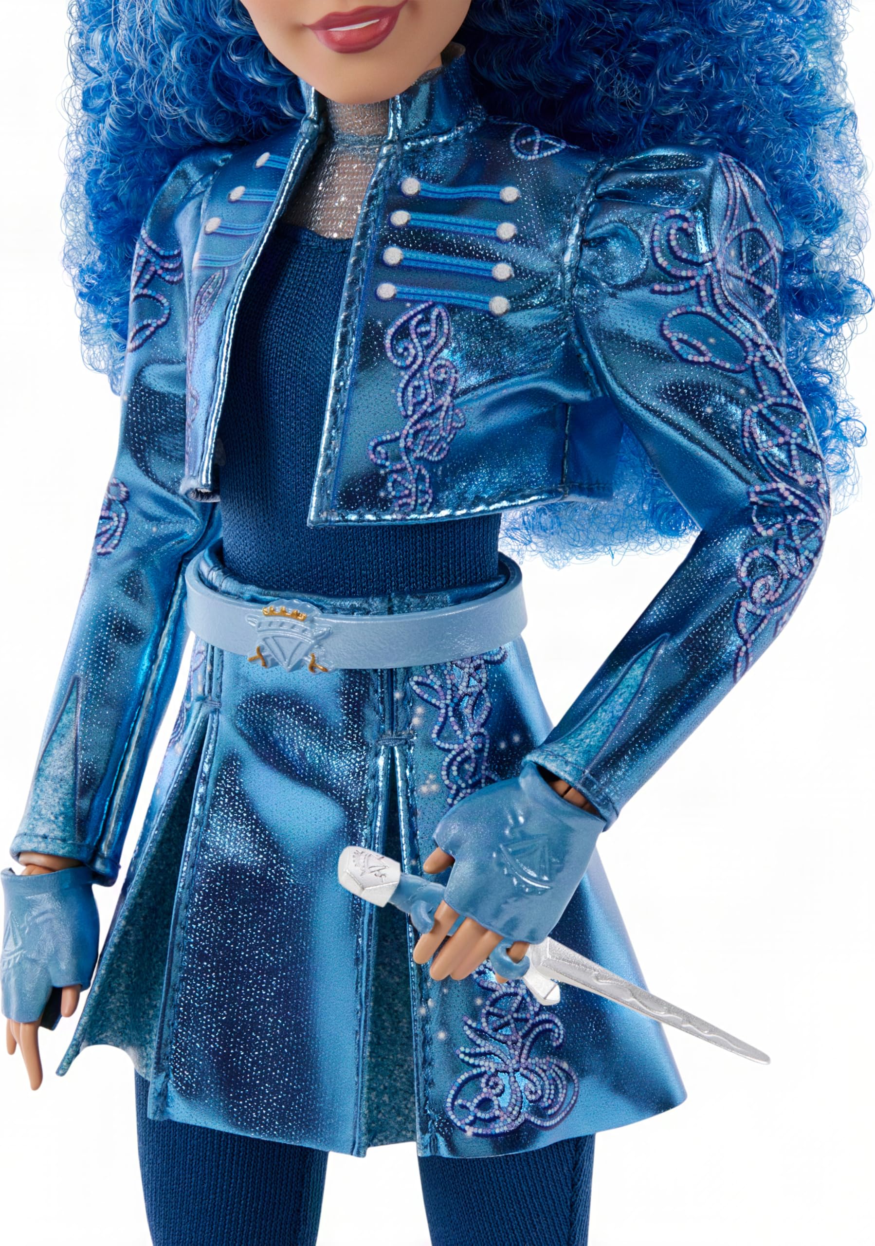 Mattel Disney Descendants: Wicked Wonderland Fashion Doll & Accessory, Princess Chloe Charming, Daughter of Cinderella with Movie-Inspired Clothing