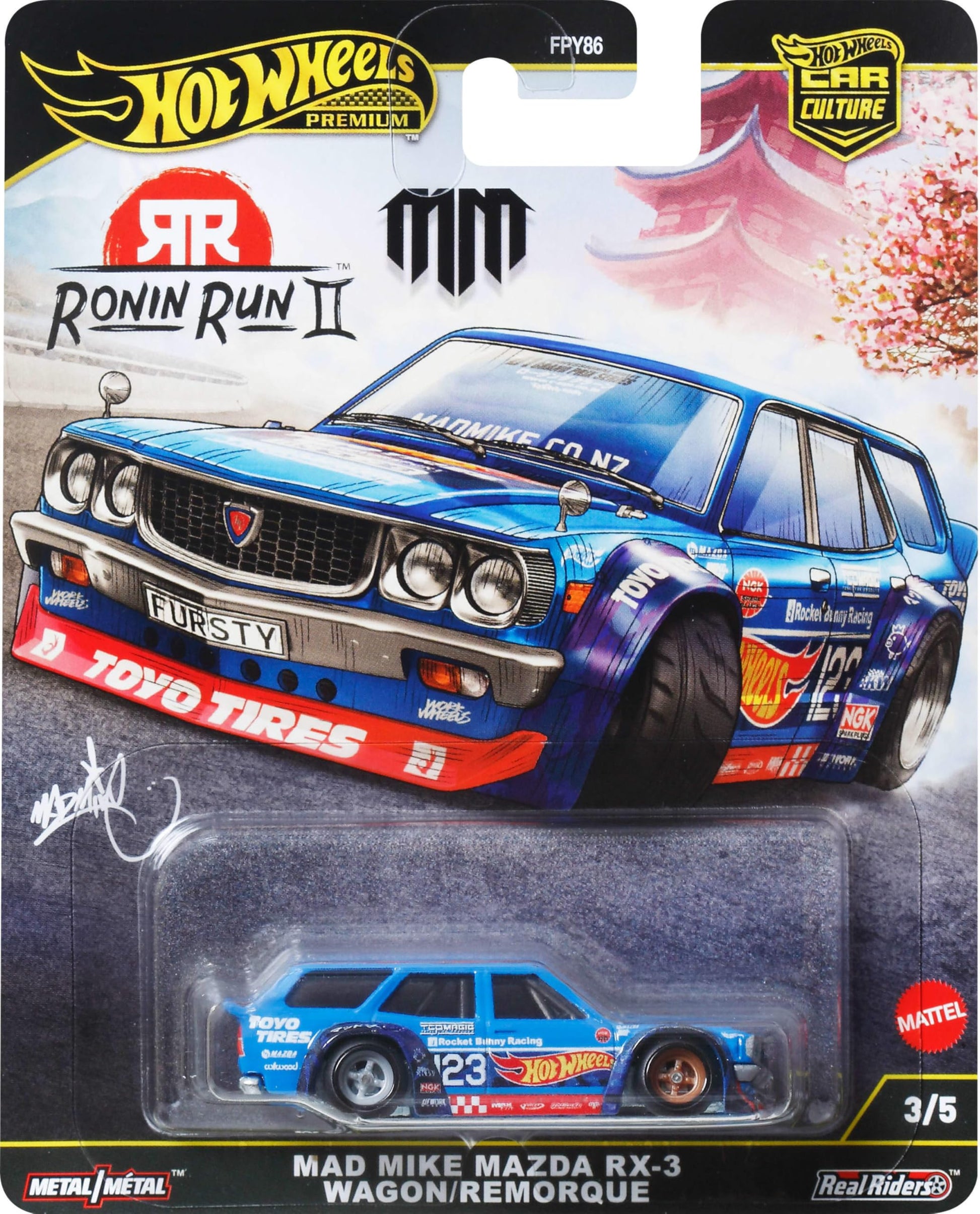 Hot Wheels Premium Car Culture Collectible Toy Car, 1:64 Scale Die-Cast 2005 Mitsubishi Evo IX Wagon, Fast Wagons Vehicle with Real Riders Tires