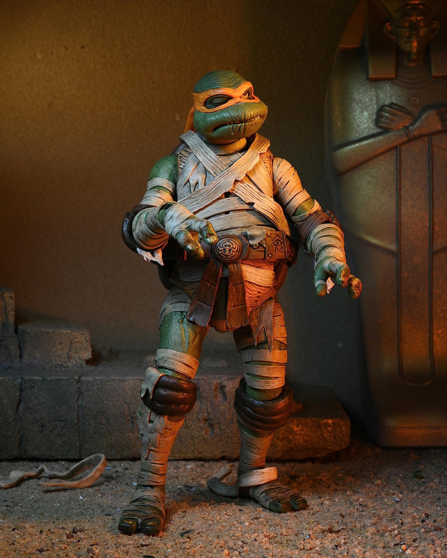 Unviersal Monsters x Teenage Mutant Ninja Turtles: Michelangelo as The Mummy Ultimate 7" Action Figure
