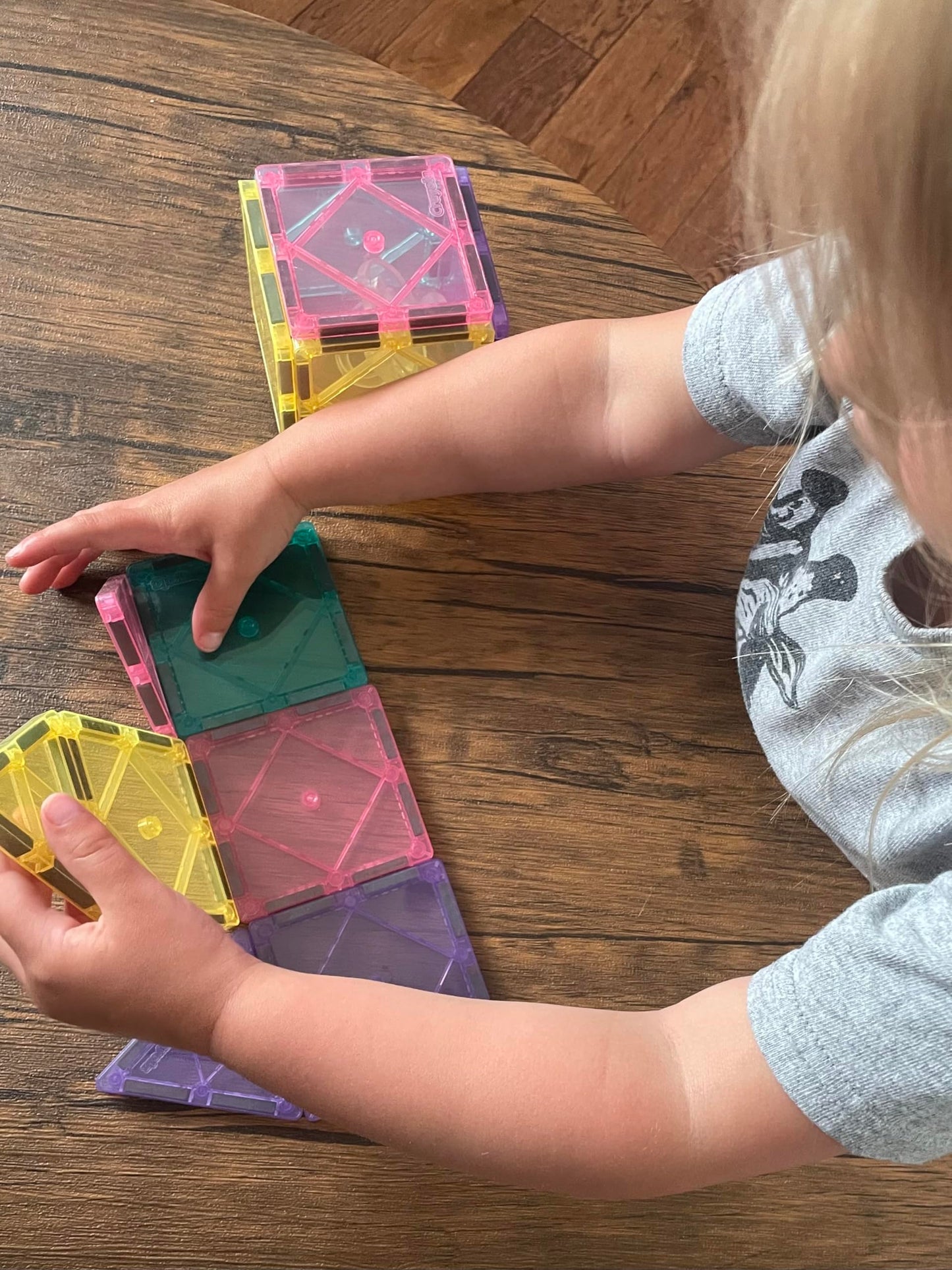 CreateOn Crayola Magnetic Tiles, Building Set for Kids, Magnetic Building Toys for Kids, STEM Travel, Easter Basket Gift for Boys and Girls Ages 3+