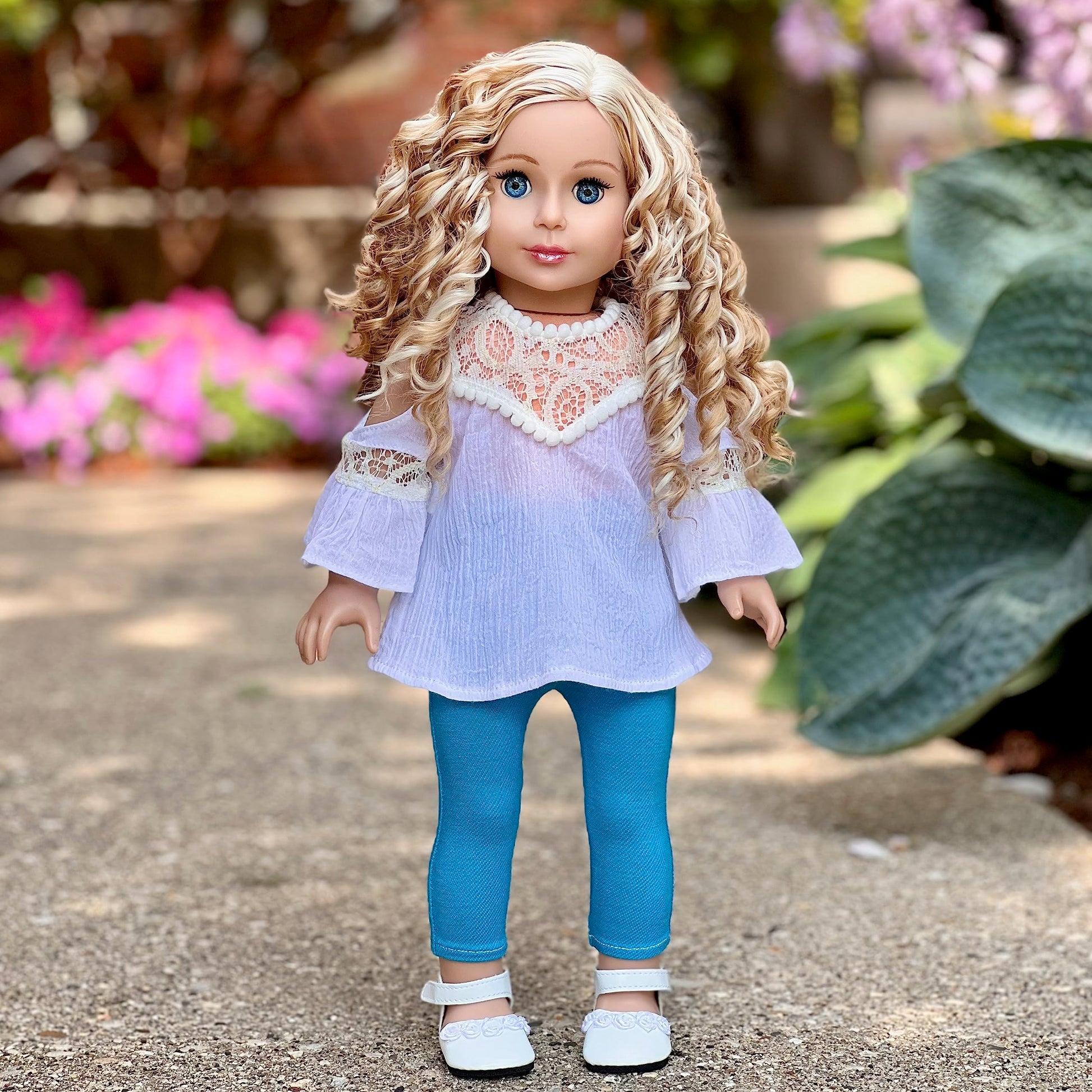 Trendy Girl - 18 inch Doll Clothes - 3 Piece Outfit - White Cotton Blouse, Turquoise Leggings and White Shoes (Dolls Not Included)