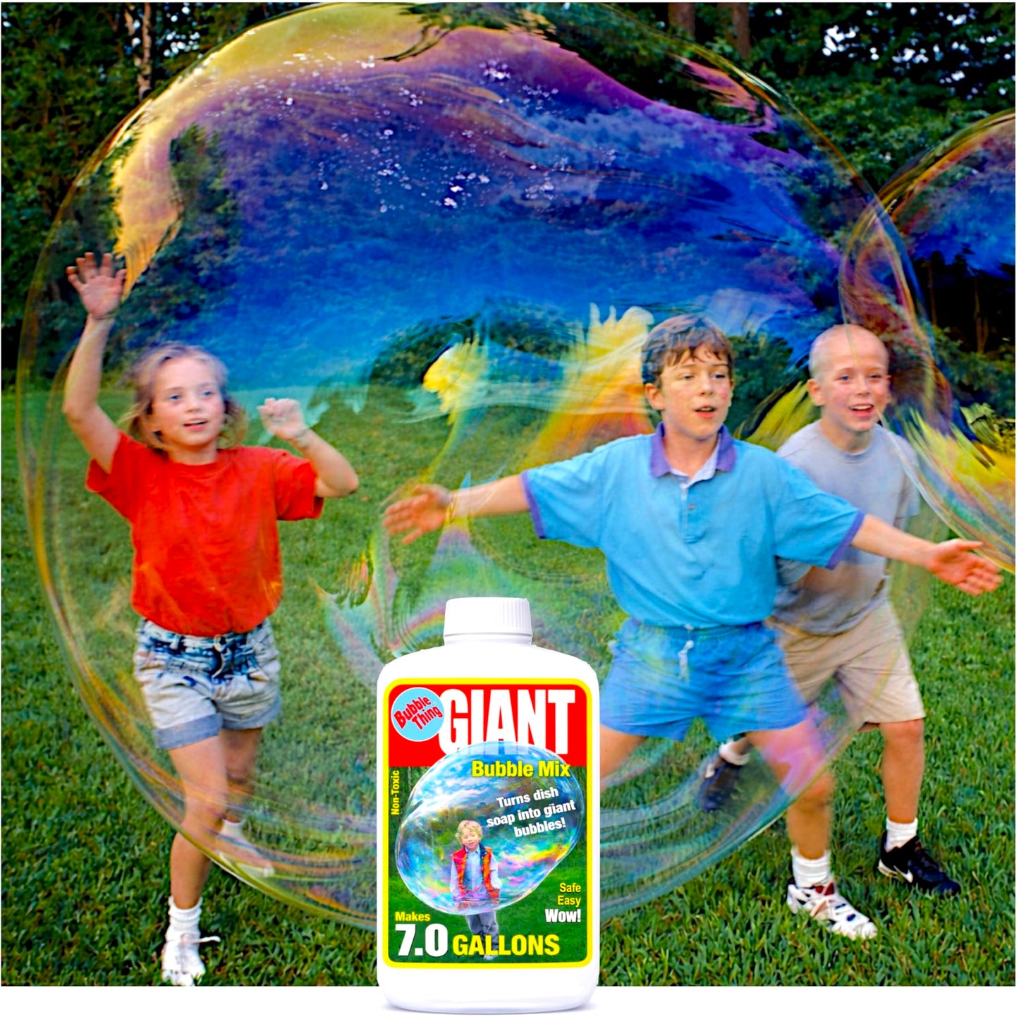 BUBBLETHING Giant Bubble Mix Makes 7 Gallons (896 oz.) Big Bubble Solution
