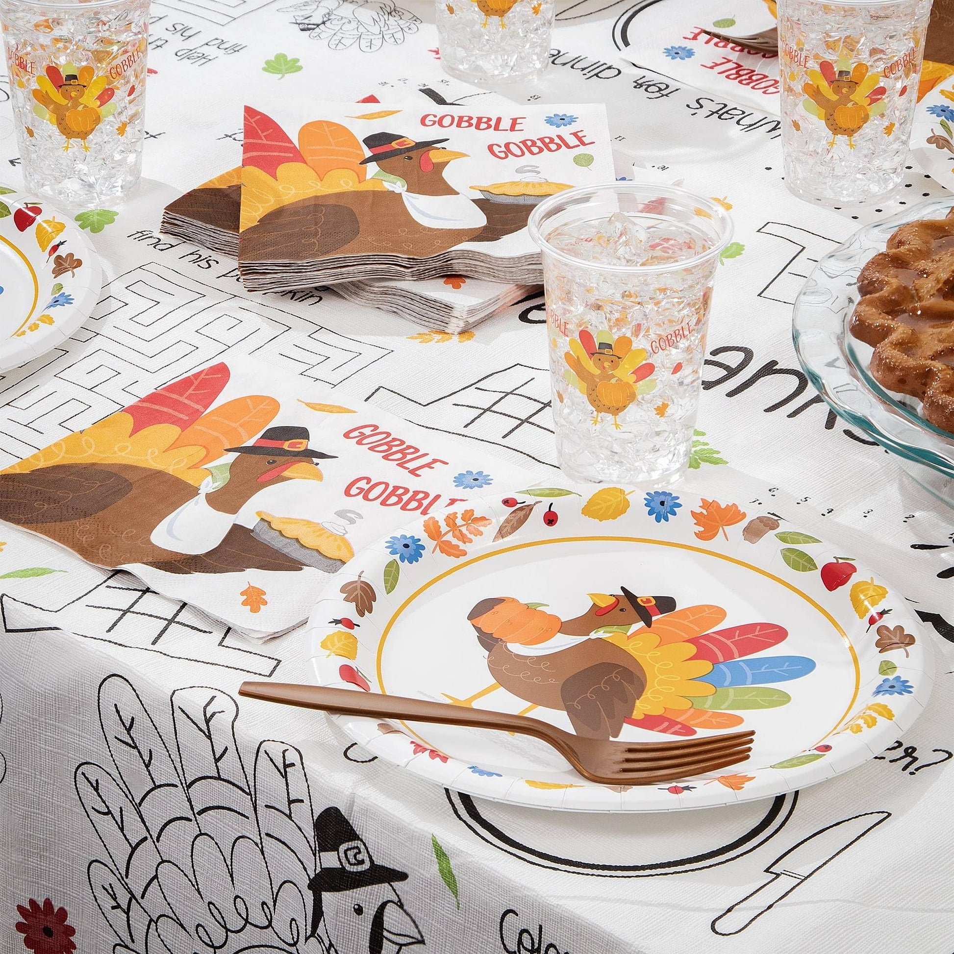 Paper Activity Happy Thanksgiving Tablecover