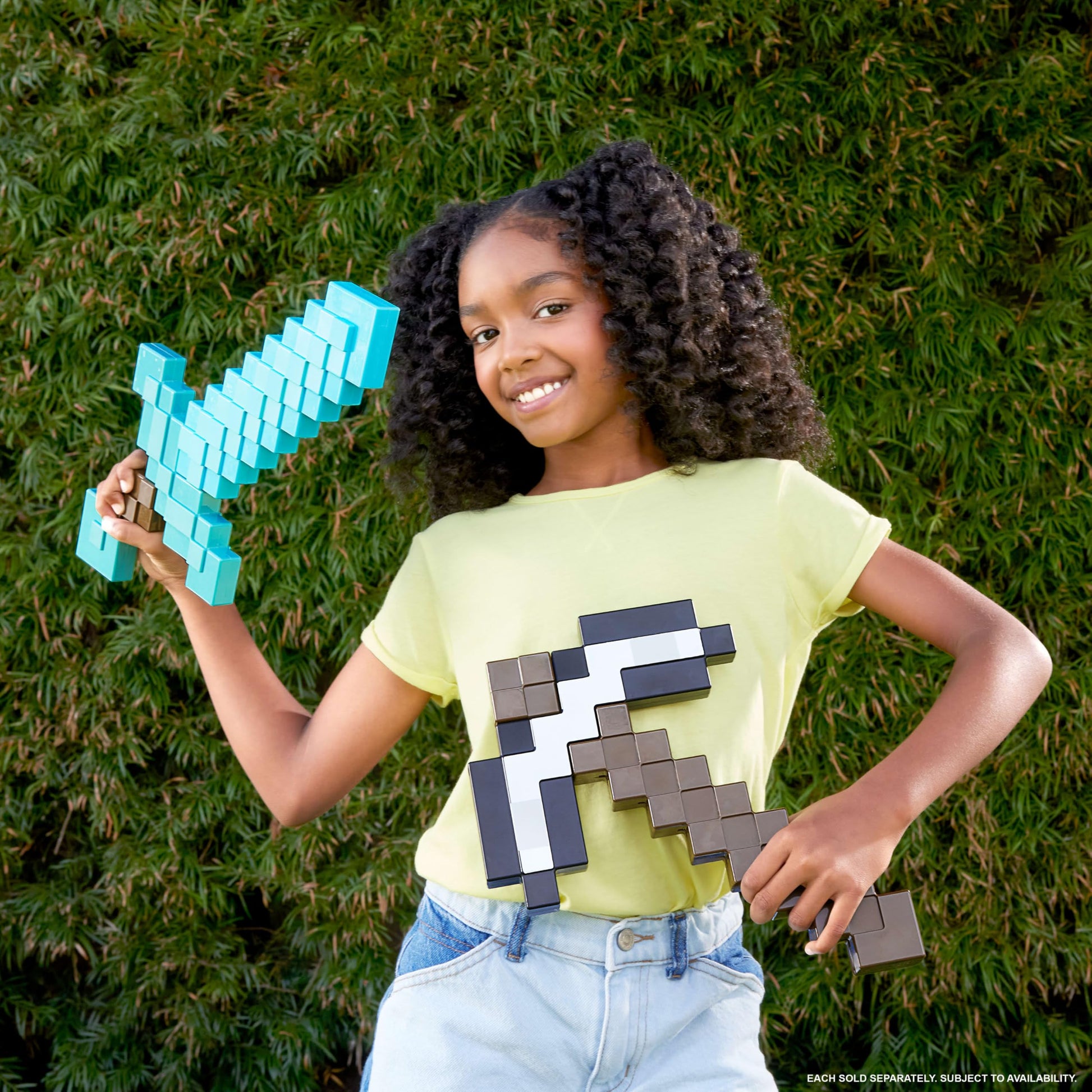 Mattel Minecraft Iron Pickaxe Battle Toy, Kid-Sized Accessory