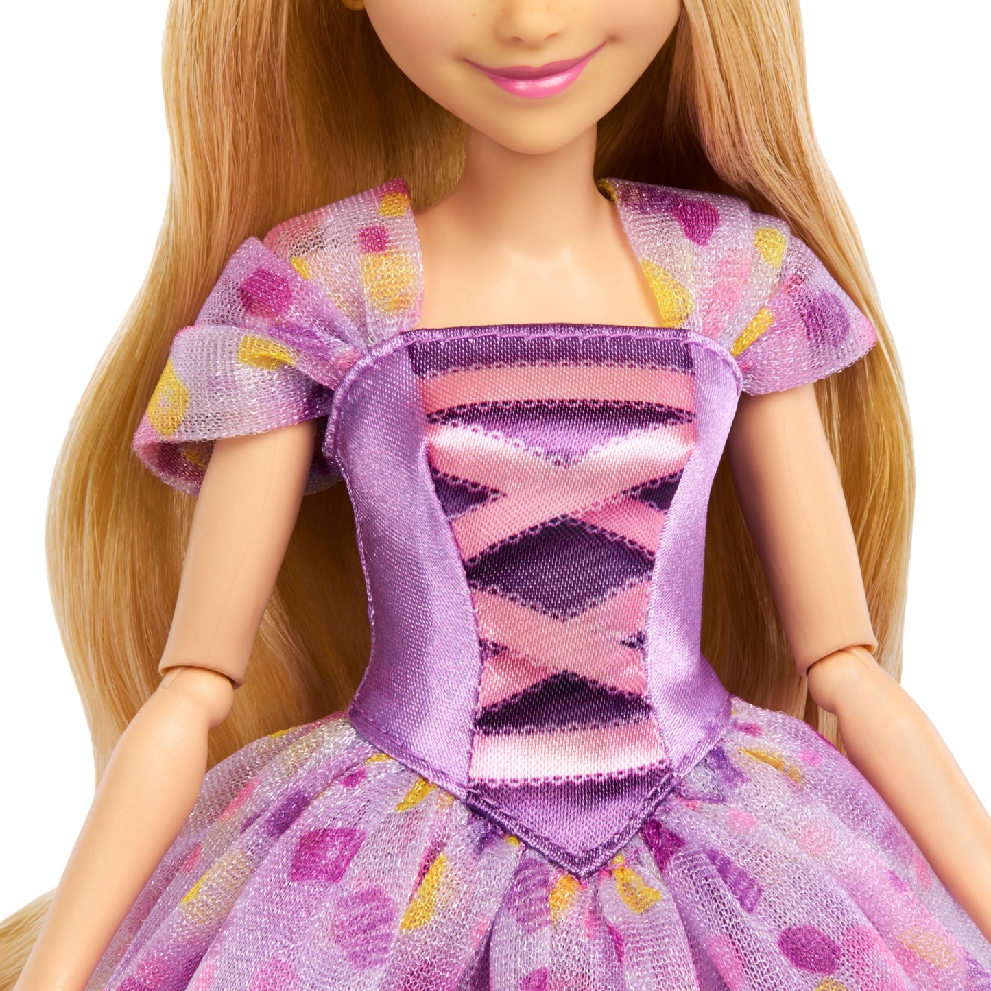 Mattel Disney Princess Birthday Celebration Rapunzel Deluxe Fashion Doll, Inspired by Disney Tangled Movie, Special Occasion Gifts for Kids &