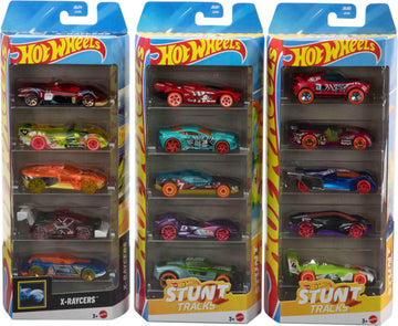 Hot Wheels 15-Vehicle Bundle, 1:64 Scale (Styles May Vary)
