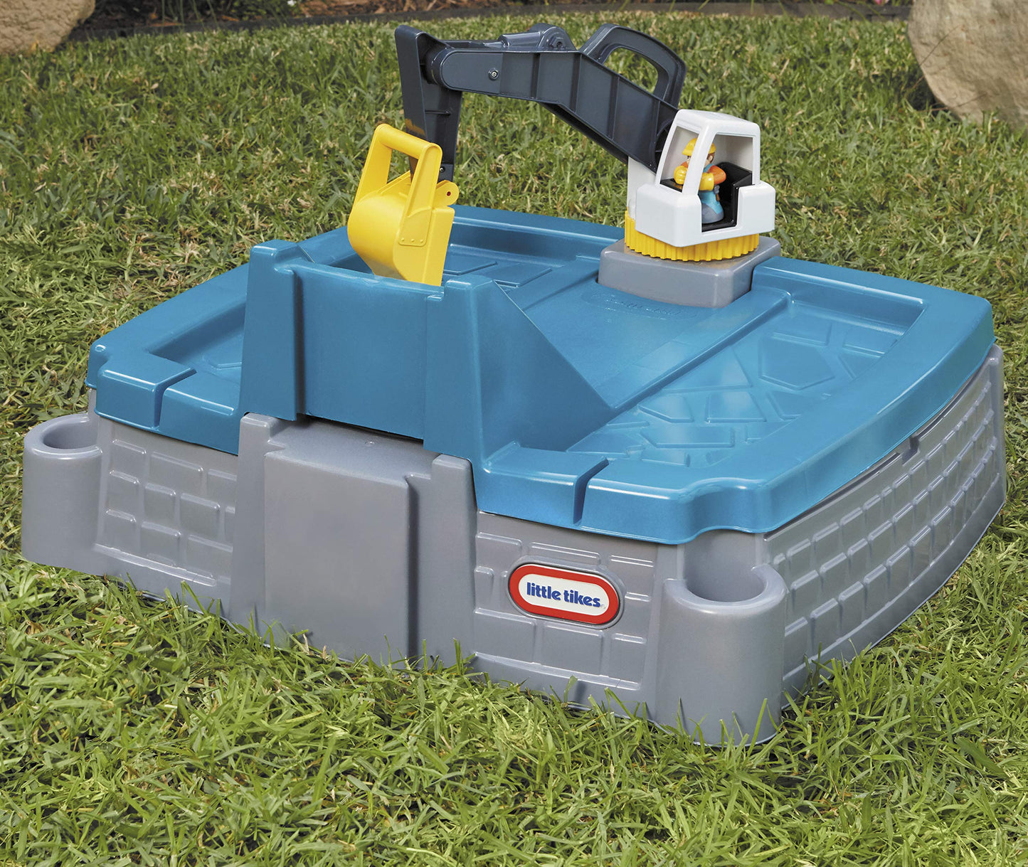 Little Tikes Dirt Diggers Excavator Sandbox for Kids, Including lid and Play Sand Accessories,Multicolor