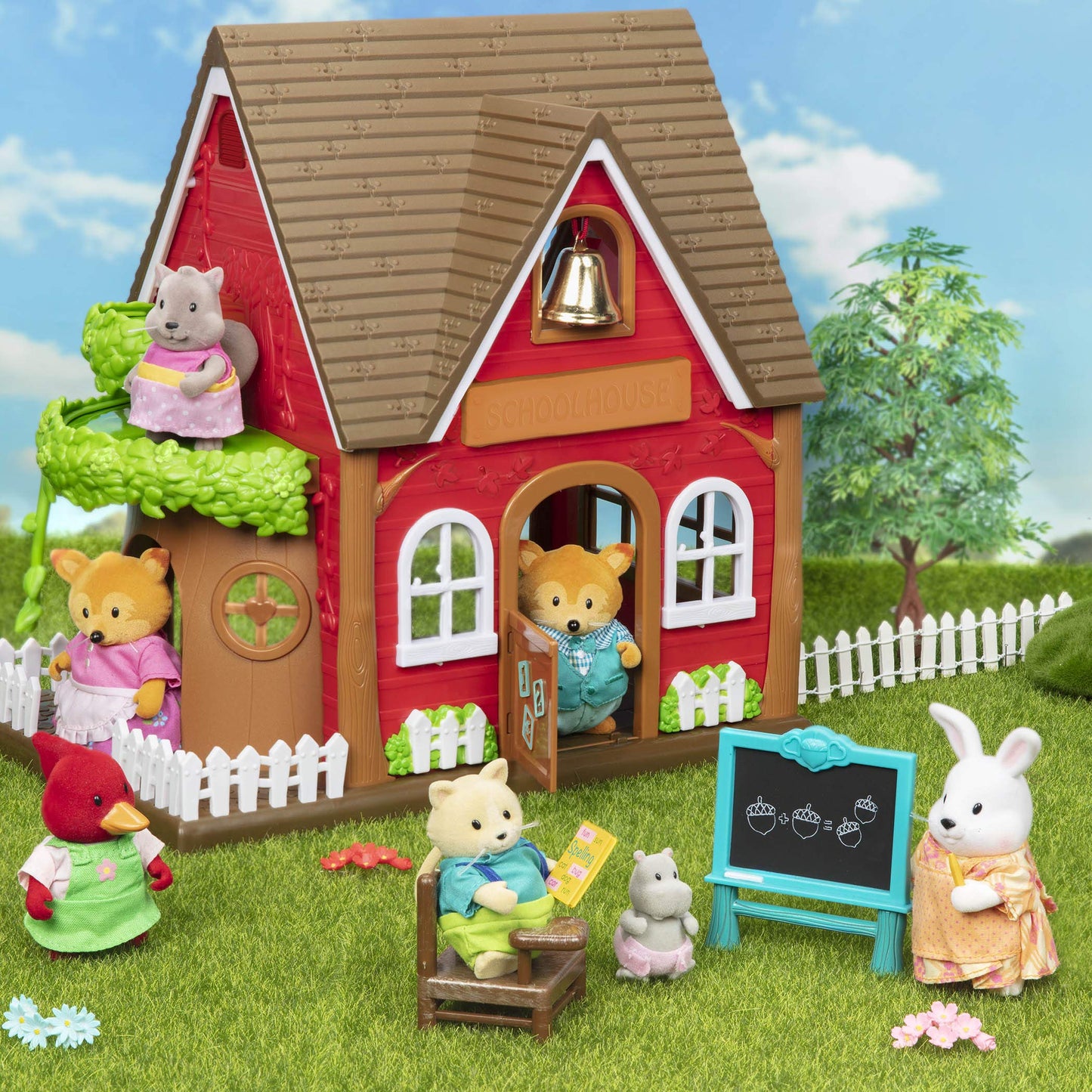 Li'l Woodzeez Woodland Schoolhouse 16-Piece School Playset Set