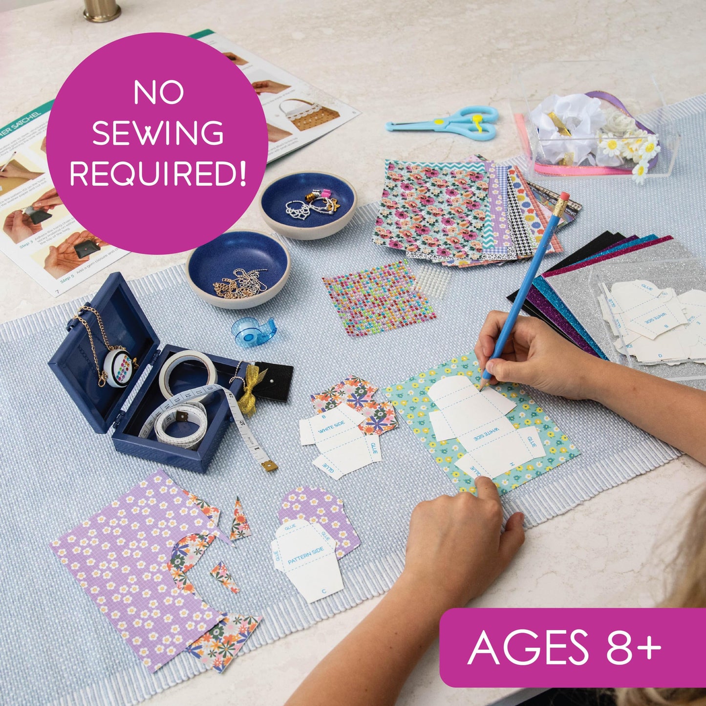 MindWare Fashion Designer Kits Ages 8+ - Run The Runway DIY Craft Kit for Girls - Creative Learning Activity for Kids - Design Bags & Jewelry