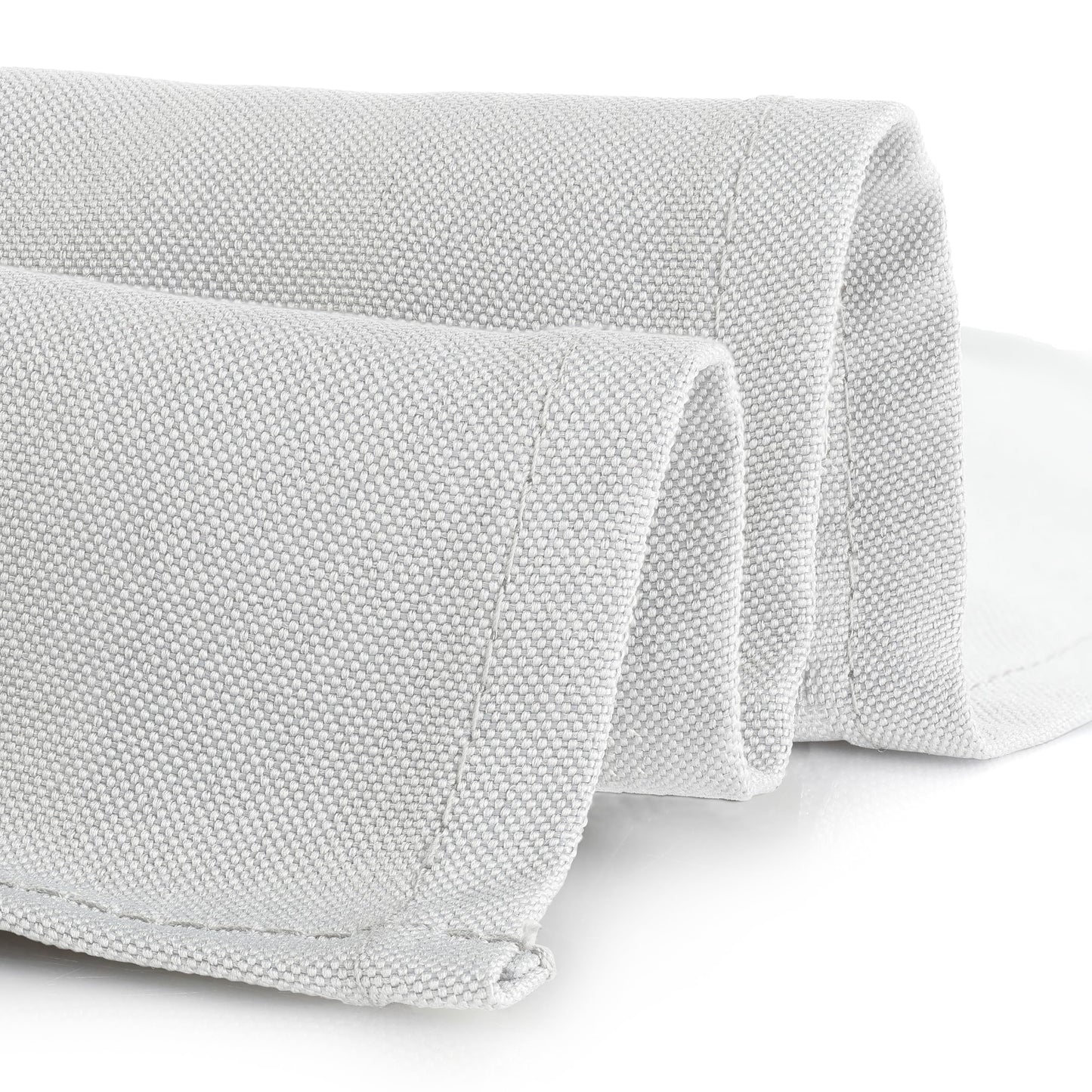 Gee Di Moda Rectangle Tablecloth - 90 x 132 Inch White Table Cloth for 6 Foot Tables with Floor-Length Drop - Heavy Duty Washable Fabric for Holiday