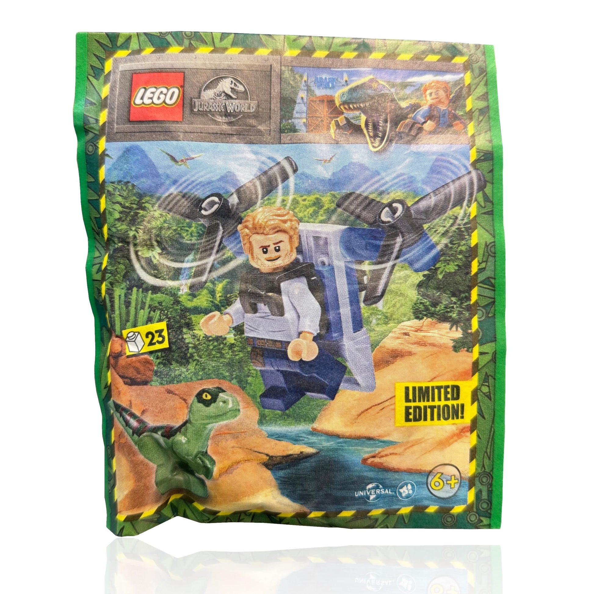 LEGO Jurassic World Dominion - Owen Grady Minifigure (with Blue The Raptor and Dinosaur Egg) 75930