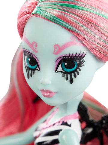 Mattel Monster High Girls Carousel Fright-Mares Extension Doll