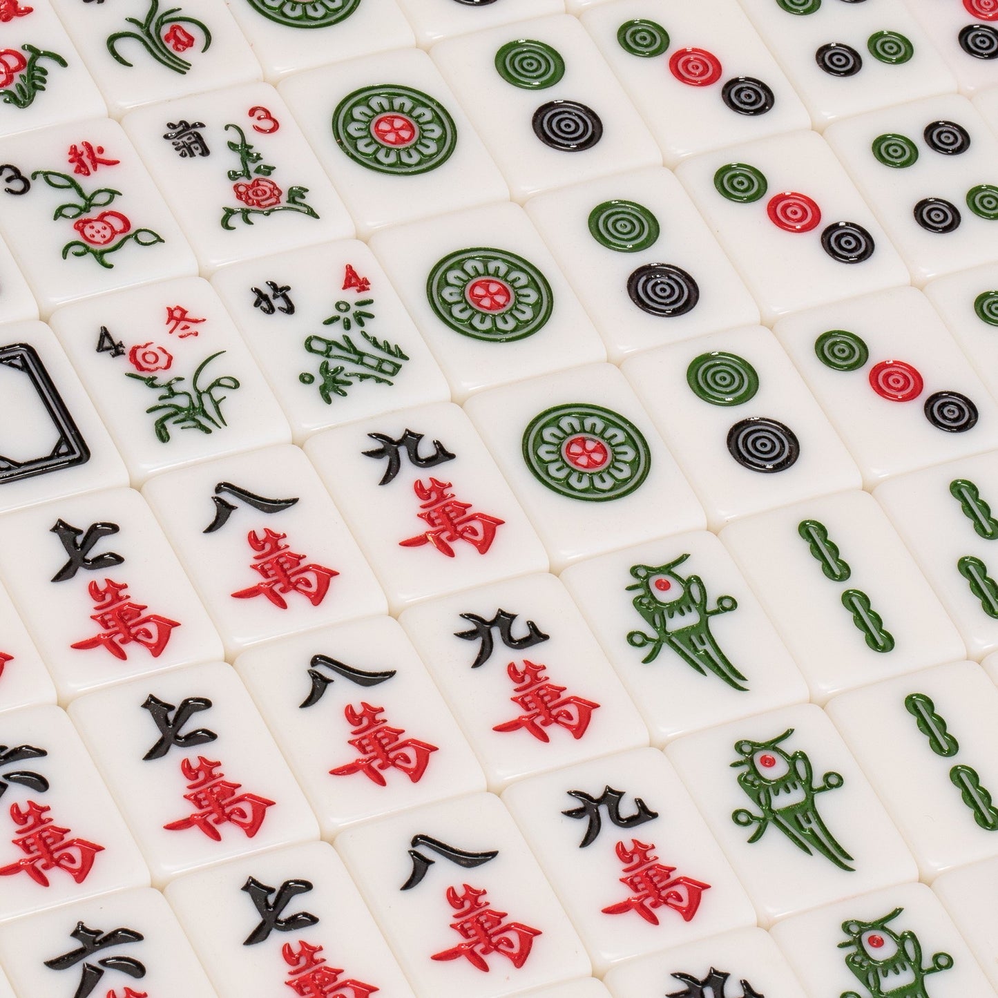 Yellow Mountain Imports Champion-Size Chinese Mahjong Set -146 Large Melamine Tiles, Dice, Wind Indicator & Aluminum Case - No Numbers or Letters