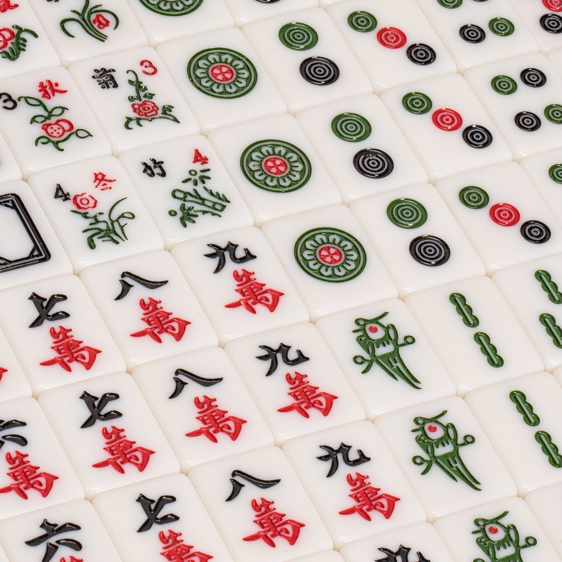 Yellow Mountain Imports Champion-Size Chinese Mahjong Set -146 Large Melamine Tiles, Dice, Wind Indicator & Aluminum Case - No Numbers or Letters