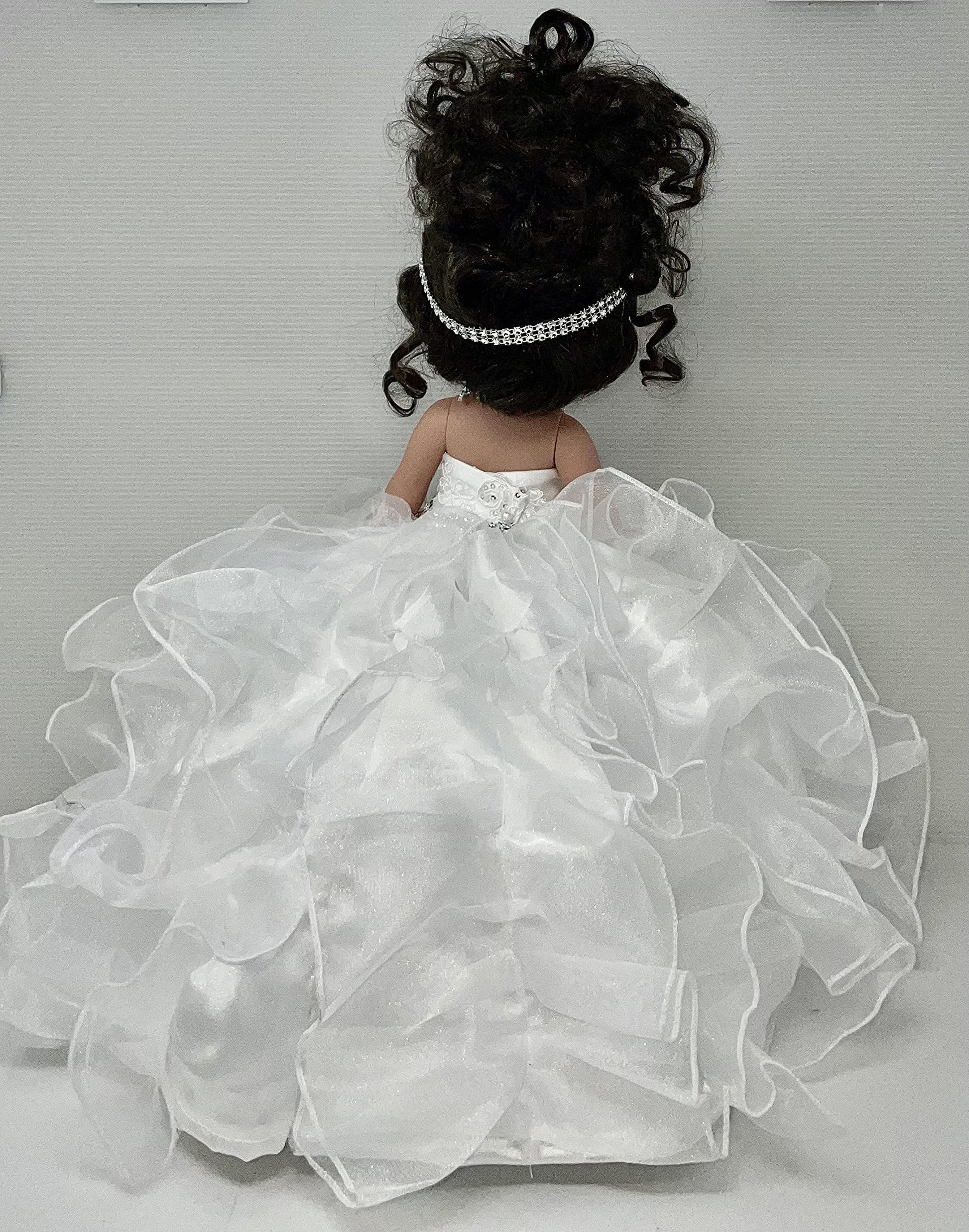 KINNEX COLLECTIONS SINCE 1997 17" Quinceañera Centerpiece Doll - Ruffled Gown, Mis Quince Años Table Decoration & Keepsake ARC8421-1R (White)