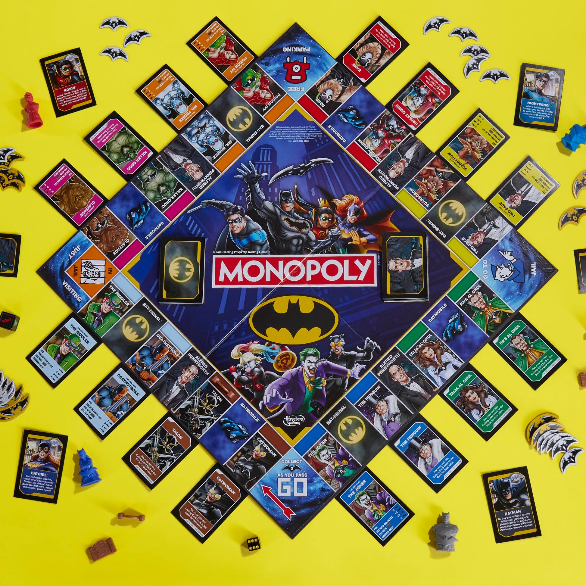 Monopoly Batman Edition Board Game | Monopoly Game for Batman Fans | Ages 8 and Up | 2 to 4 Players | Family Games | Strategy Games for Kids