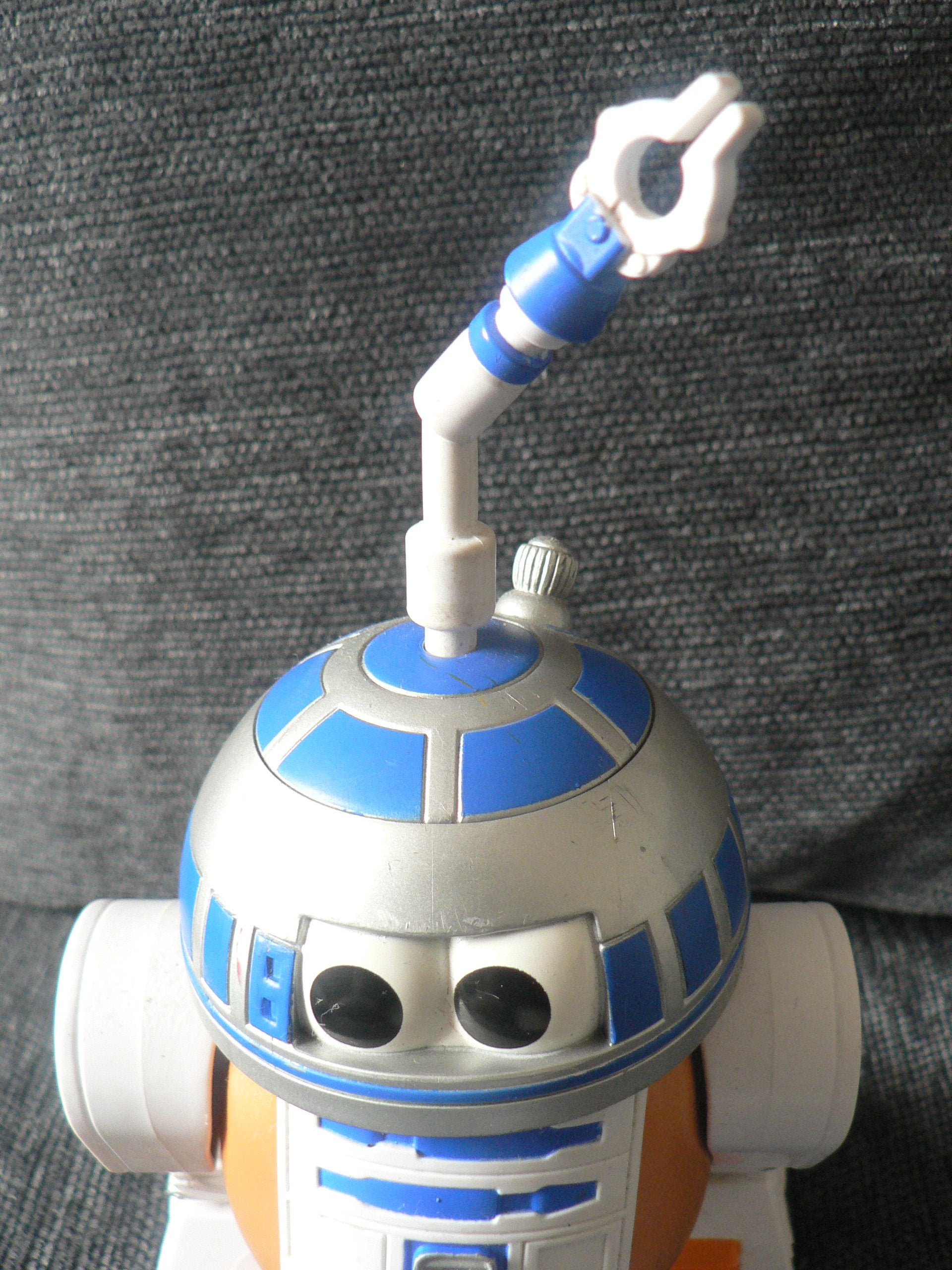 Mr. Potato Head Star Wars Artoo - Potatoo