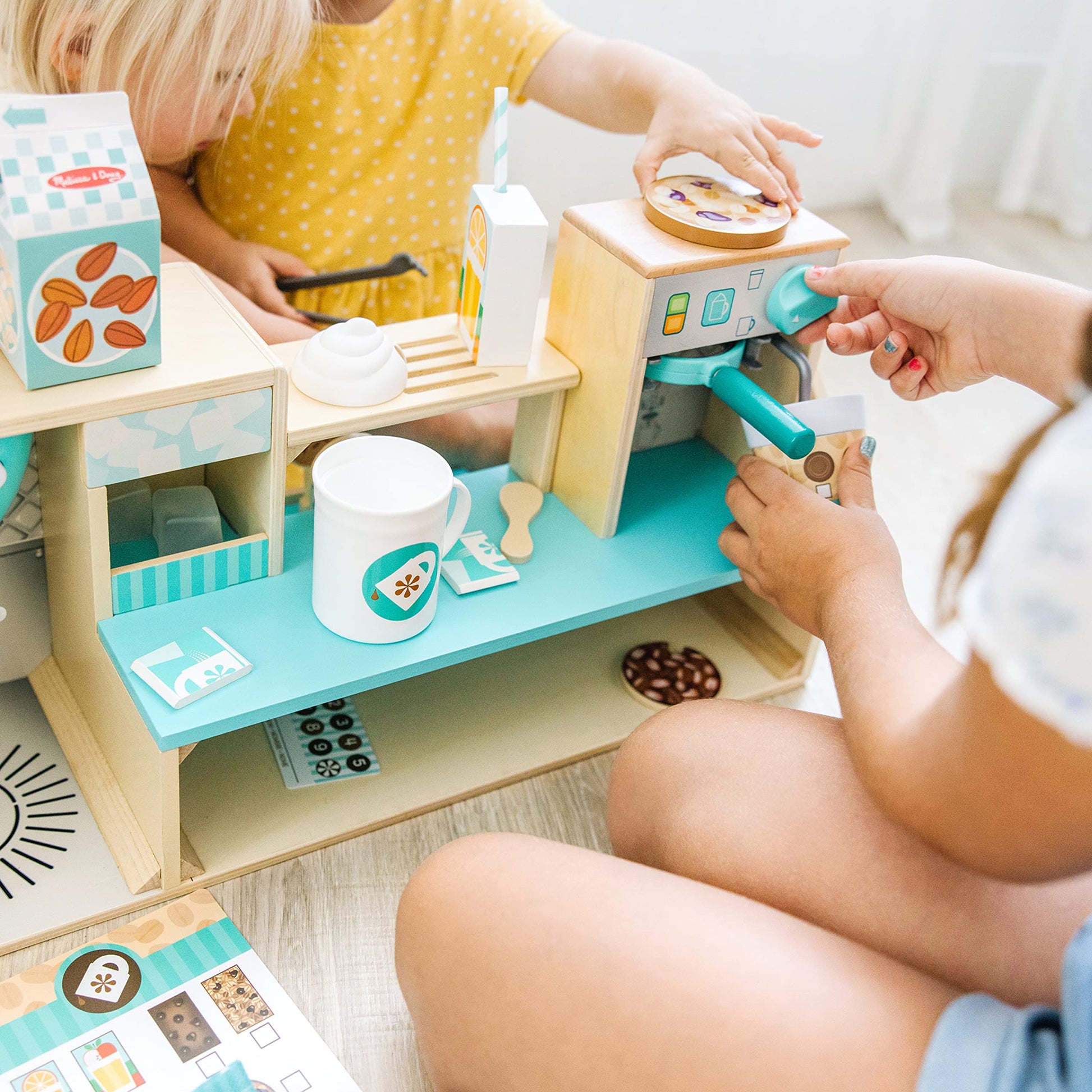 Melissa & Doug Wooden Café Barista Coffee Shop (35 Pieces) - FSC Certified