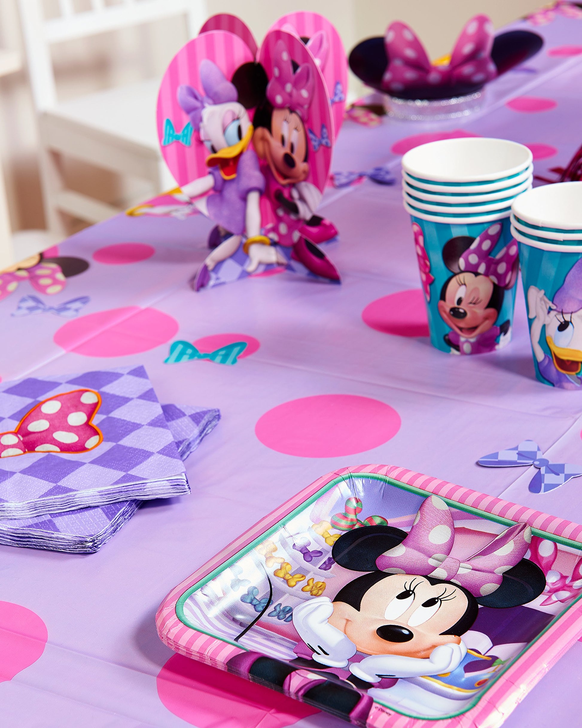 American Greetings Minnie Mouse Party Supplies, Paper Lunch Napkins, 16-Count