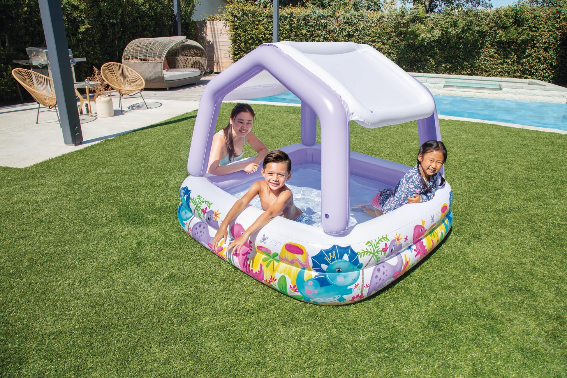 Intex 57470EP Sun Shade 5 Foot Square Inflatable Durable 10 Gauge Vinyl Kiddie Pool with Ocean Scene and Canopy for Ages 3 Years and Up, Multicolor