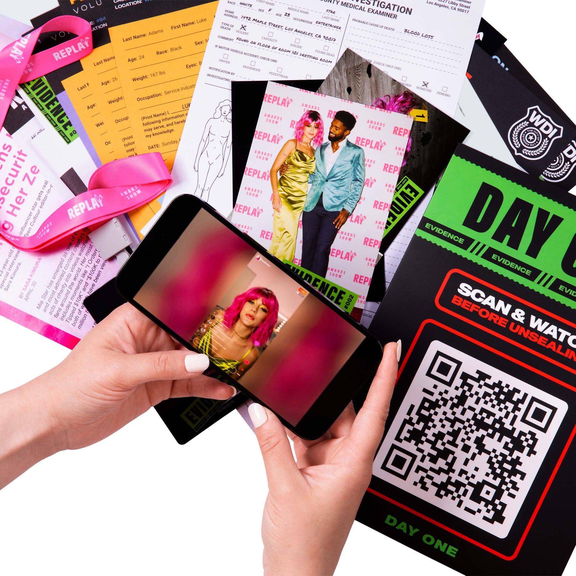 What DO You Meme? Who Killed Mia - A Modern Murder Mystery Game True Crime Solving Games for Adults, Find Out who Killed Influencer Mia Star, for True