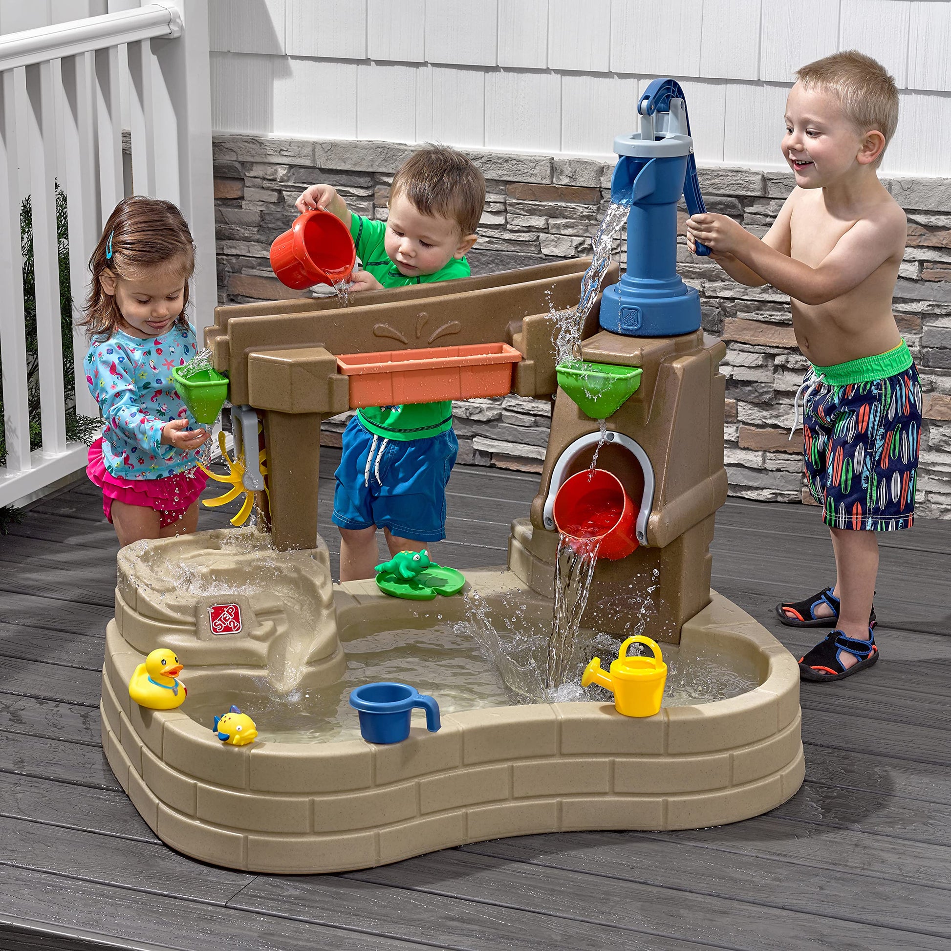 Step 2 Pump & Splash Discovery Pond Water Table, Kids Water Sensory Activity Pool, Summer Outdoor Toys, 10 Piece Toy Accessories, For Toddlers 2+