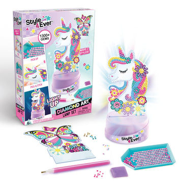 Canal Toys Style 4 Ever Diamond Art Unicorn or Butterfly Lamp Set. Bead up The Unicorn and Butterfly, Then swap Out on The Light up Base. Age 6+