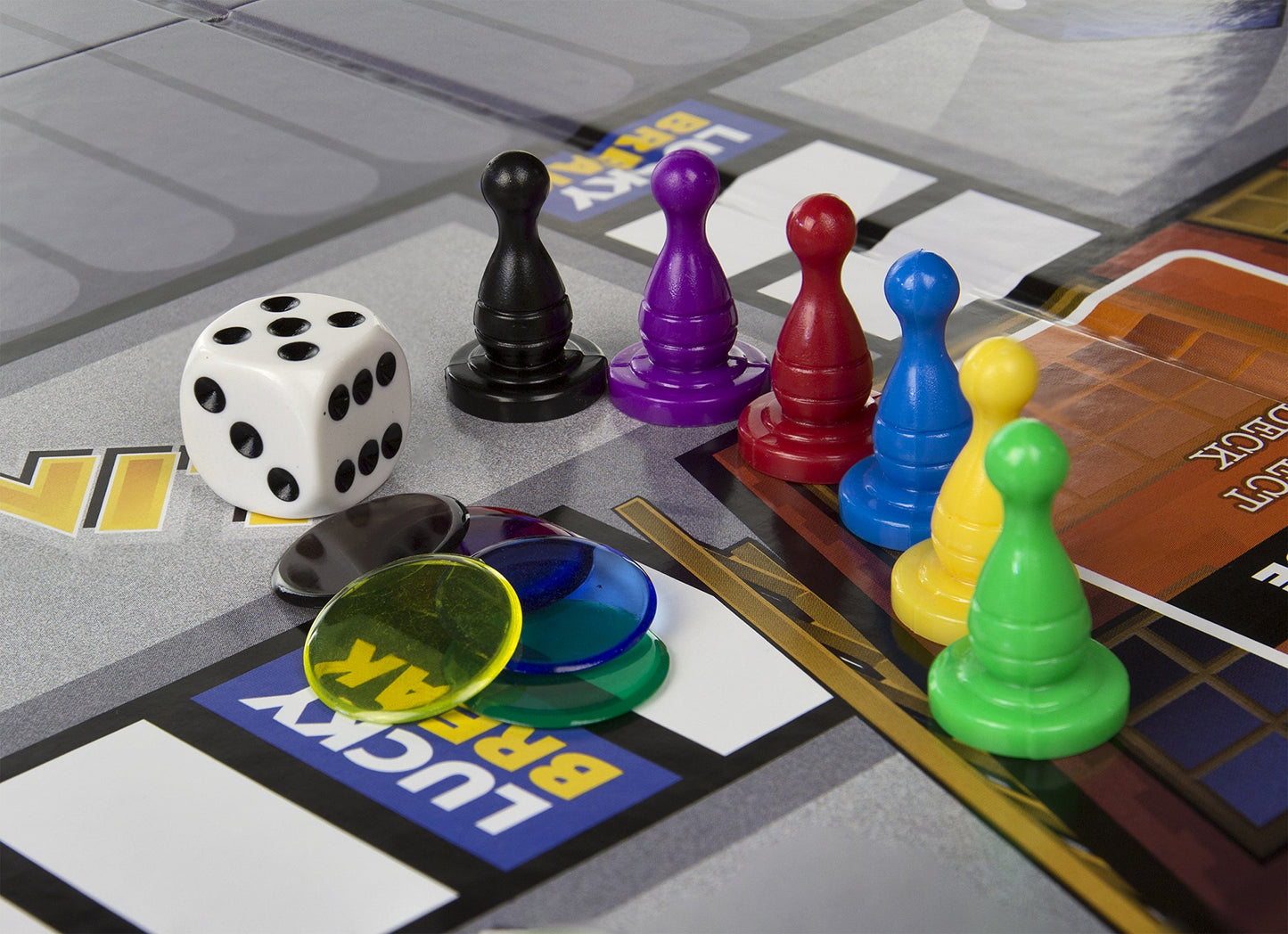 MindWare LineUp - Stimulating Memory Board Game with a Great Playing Time and Comical Crime Mystery Suspense for Ages 8 and Up