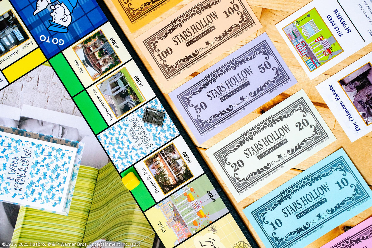 Monopoly: Gilmore Girls, Buy, Sell & Trade Iconic Stars Hollow Locations, Includes 6 Collectible Tokens Like Coffee Cup & Luke’s Hat, Fun Game