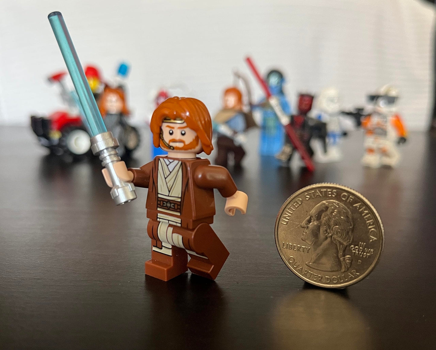 LEGO Star Wars Episode 2 Clone Wars Minifigure - OBI-Wan Kenobi (Brown Robe and Hood) with Lightsaber Limited Edition