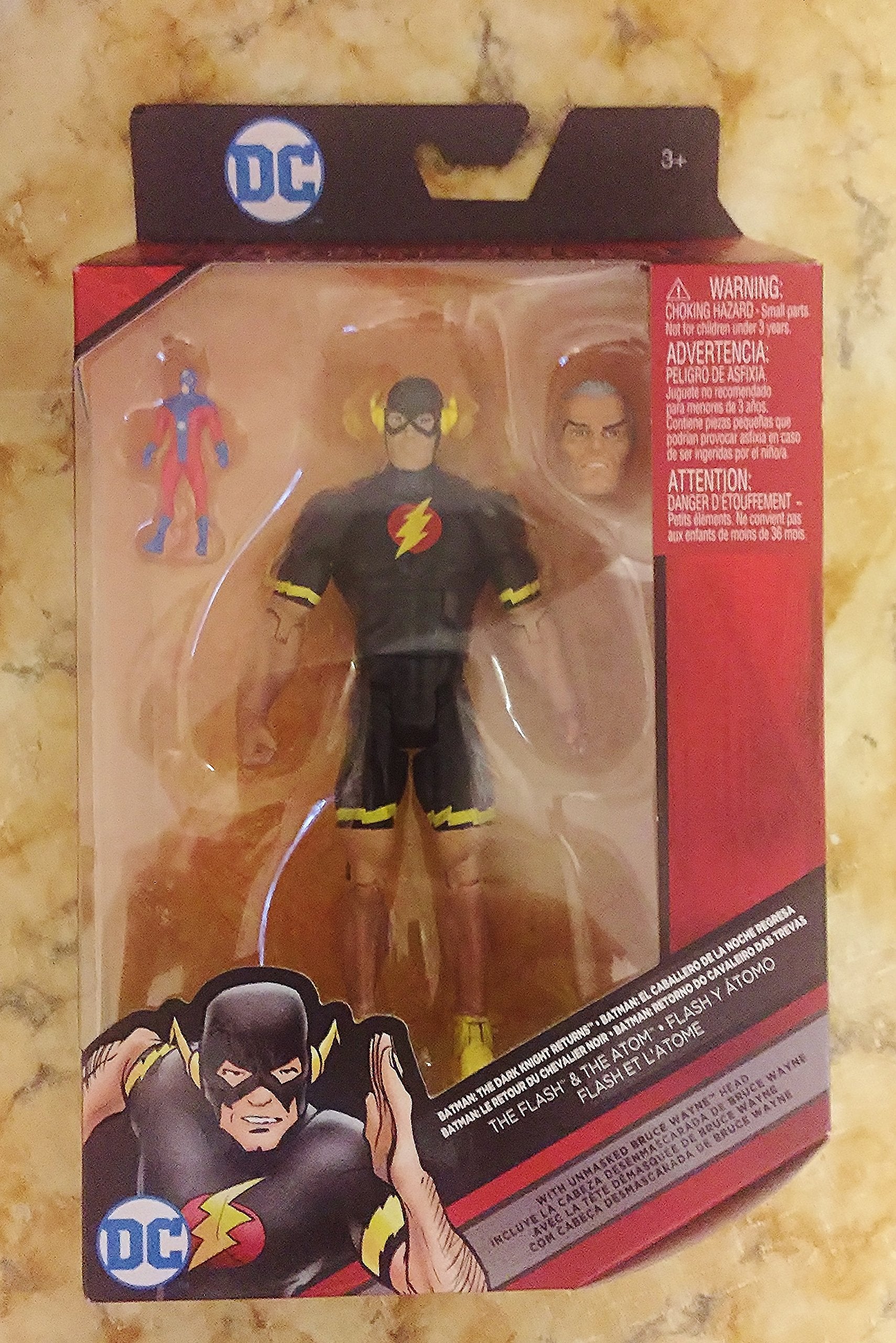 DC Multiverse The Flash and The Atom Figures from The Dark Knight Returns 2: The Dark Knight Strikes Again