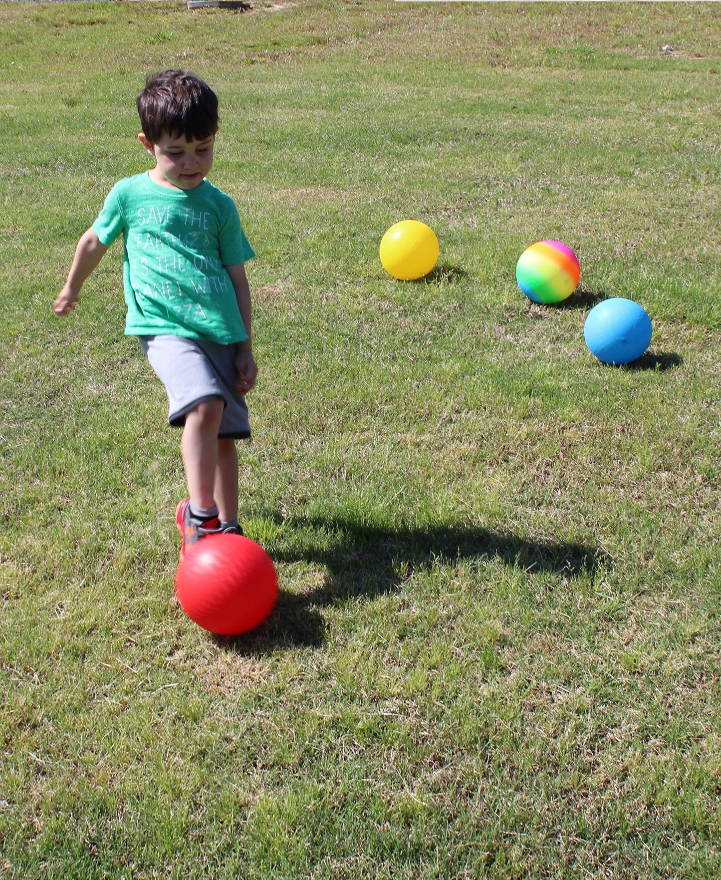 Toys+ 8.5 Inch Playground Balls Set, Official Size for Dodge Ball, Kick Ball, Four Square, Free Pump (5Pack, Red,Blue,Green,Yellow,Rainbow)