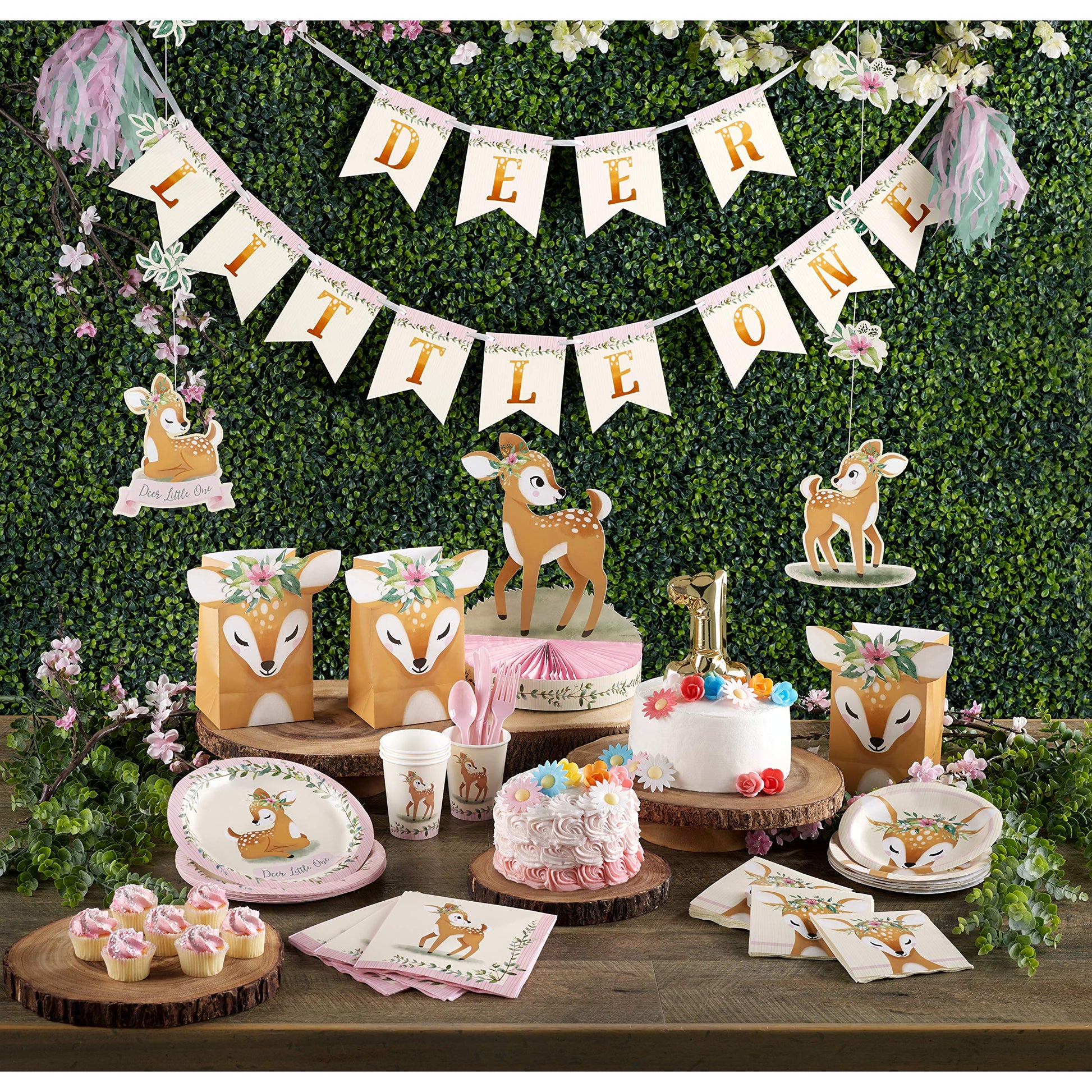 Little Deer Birthday Centerpiece, 1 ct