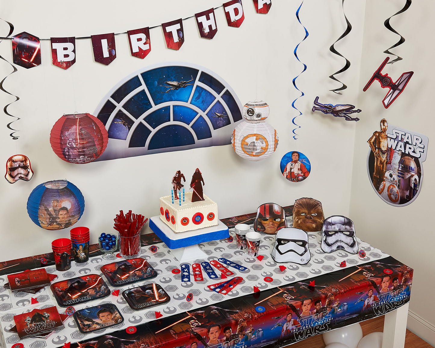 amscan Star Wars Episode VII Plastic Table Cover, Party Favor, 54" x 96"