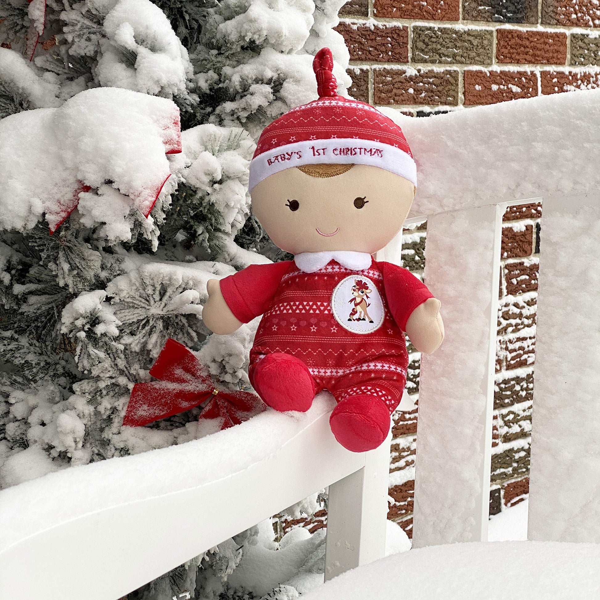 KIDS PREFERRED Rudolph The Red-Nosed Reindeer Baby’s First Christmas Doll, Christmas Holiday Toy, Boys & Girls 0 and up